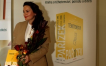 Kniha o těhotenství, porodu a dítěti jako další cena v soutěži s VZP - obrázek